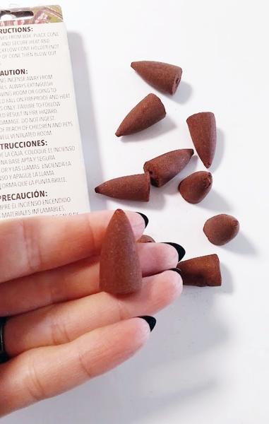 Blackflow Cones DRAGON BLOOD - Rückflussräucherkegel